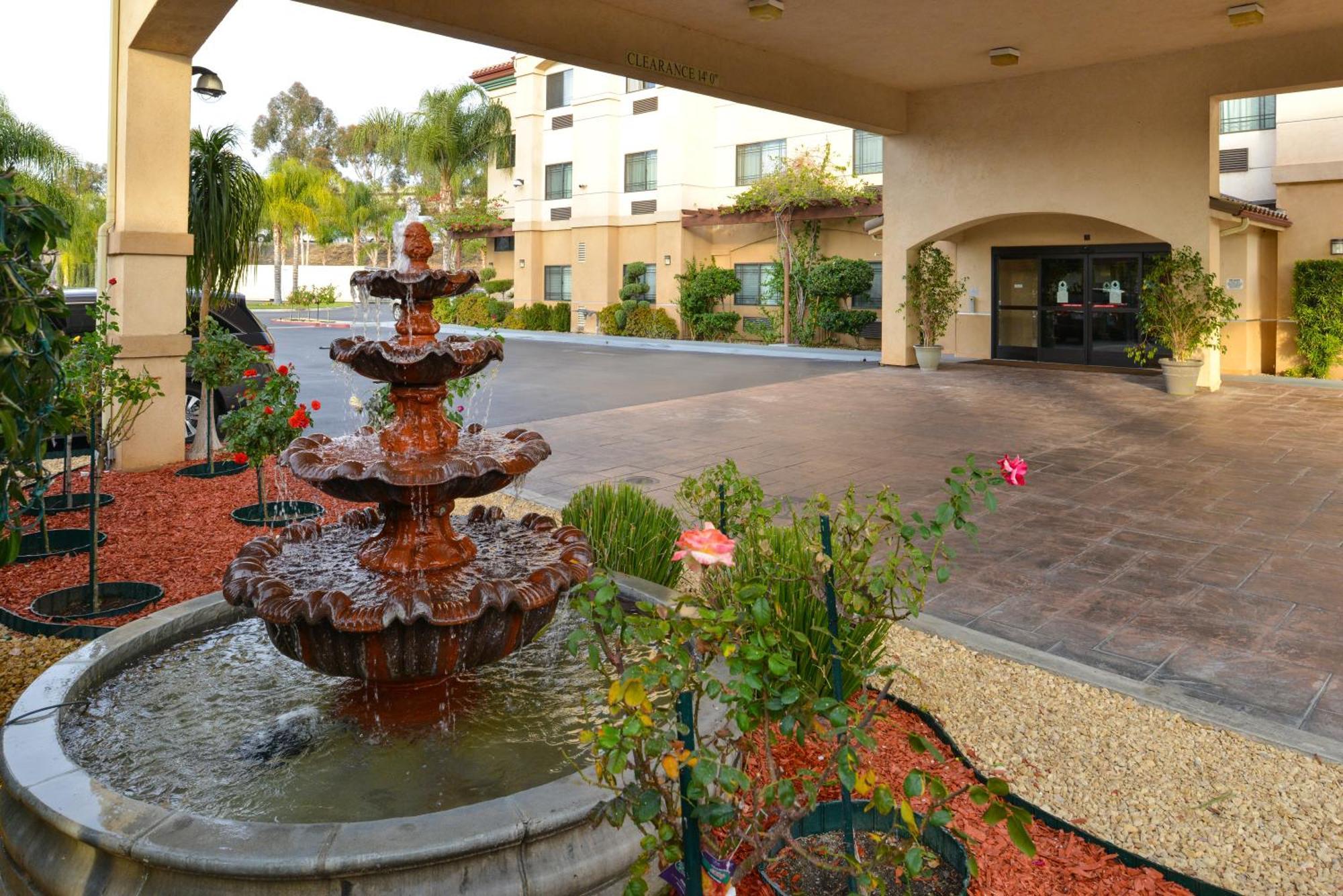 Citrus Suites Redlands Loma Linda Hotel Exteriör bild